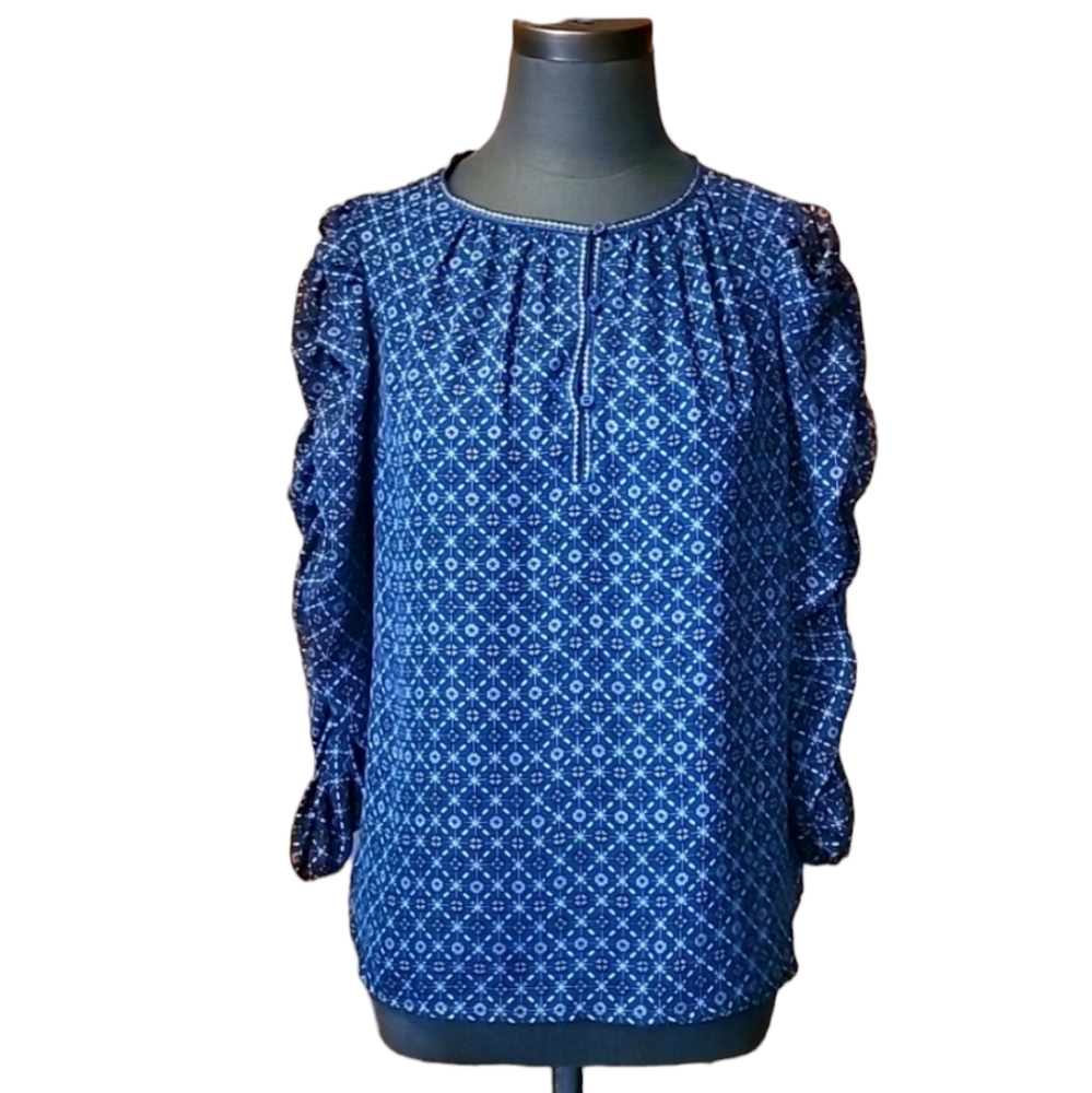 Max Studio teal ruched sleeve blouse